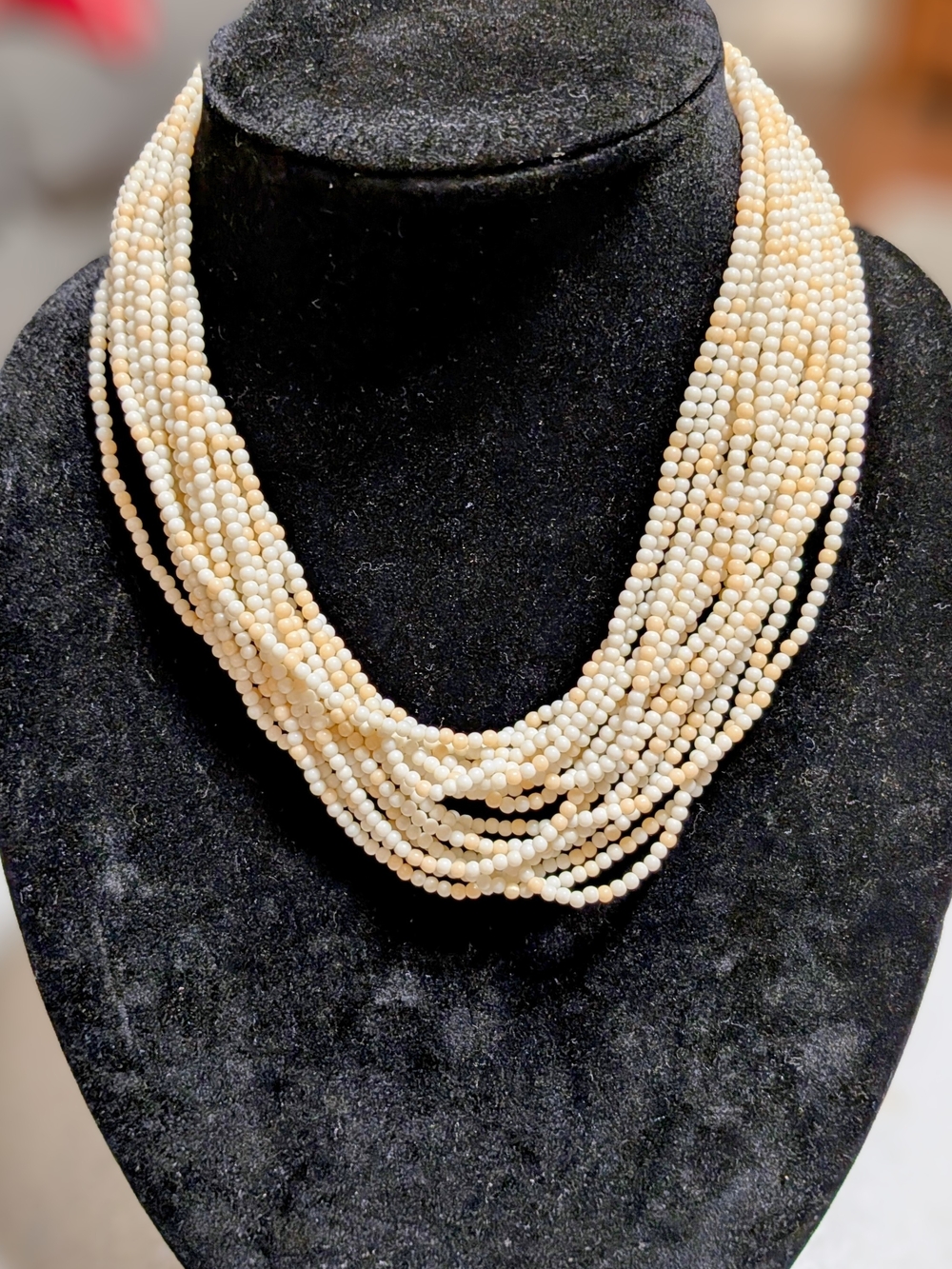 Vintage Japan Multi Strand Cream/Tan Beaded Necklace Gold Filigree 18" - Picture 8 of 9